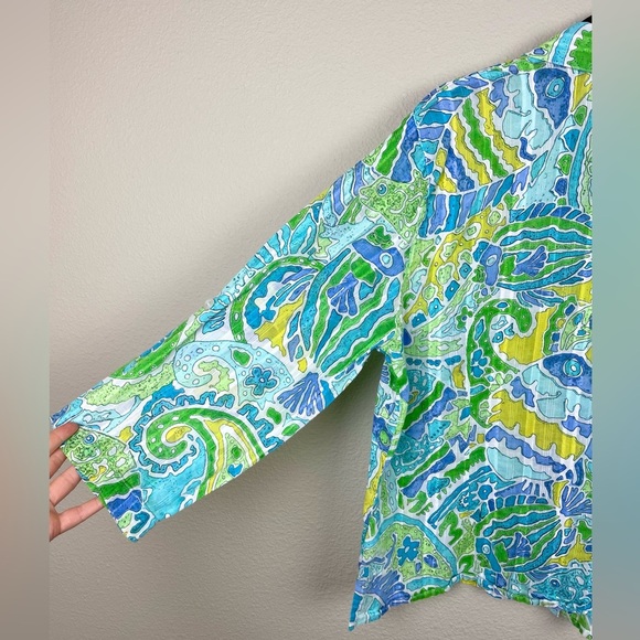VTG Alfred Dunner Women's 14P Semi Sheer Colorful Fish Print Blouse Roll Tab - Picture 9 of 11
